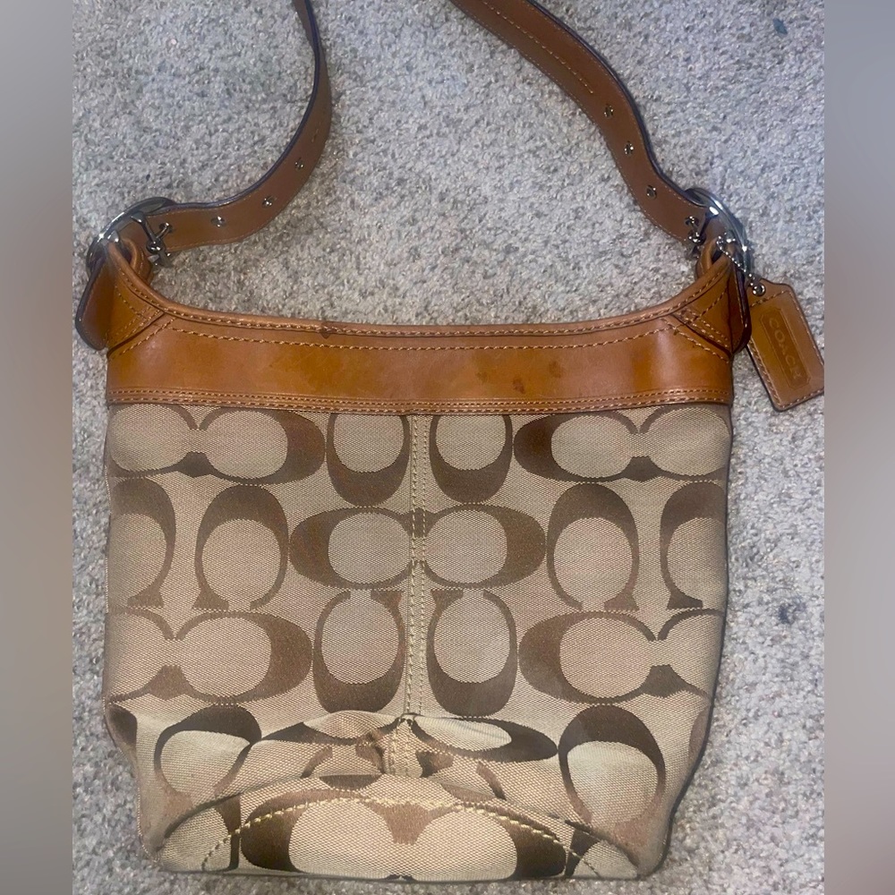 Coach Signature Shoulder Bag